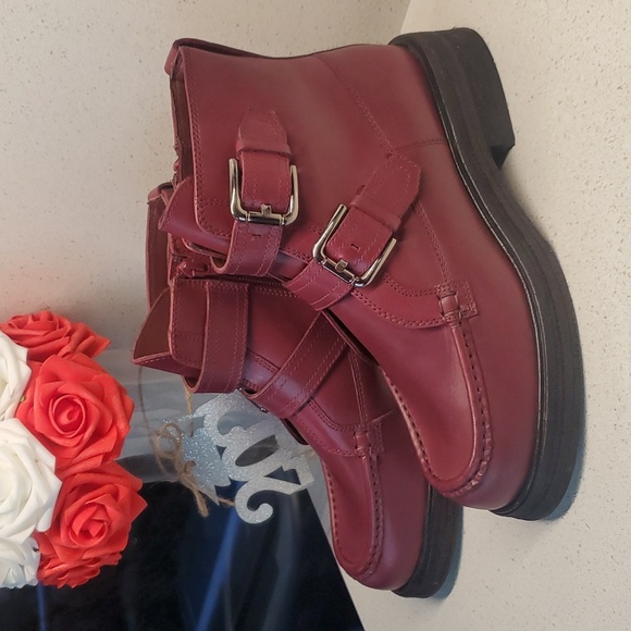 FREE PEOPLE Isla moto burgandy leather booties (sz 6) - Picture 2 of 8